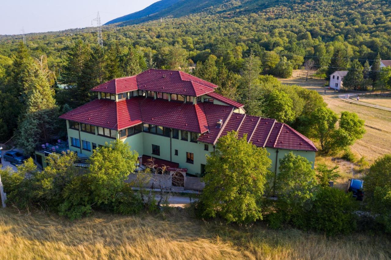 Holiday Resort Zlatni Dol Mostar Goranci 외부 사진